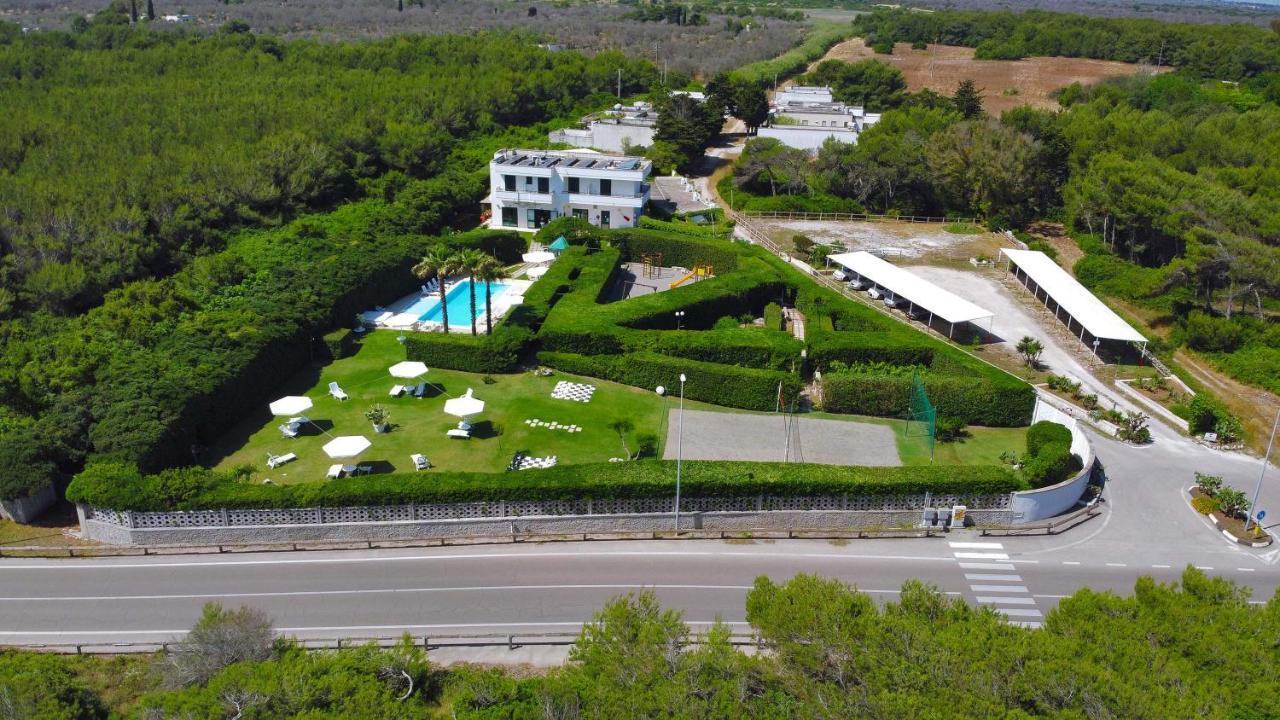 Residence Punta Cassano - In Piscina Sulla Spiaggia Di Sabbia San Foca Eksteriør bilde